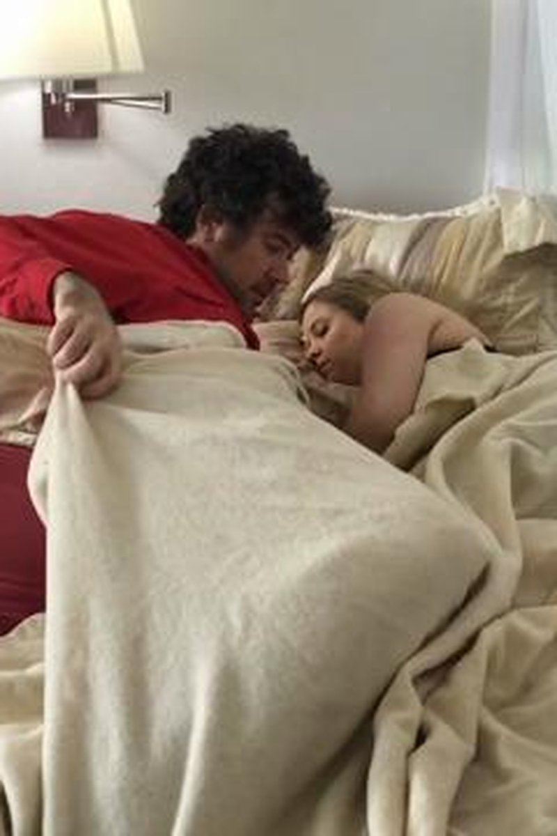 Stepmom Shares Bed With Horny Stepson - Screenshot 1 of 4 - Blonde Hair (Female)