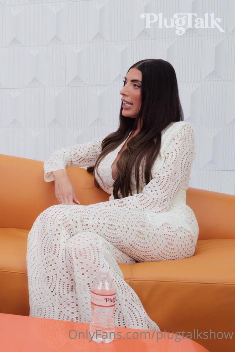 Plug Talk 185: Ava Koxxx - Screenshot 1 of 4 - American