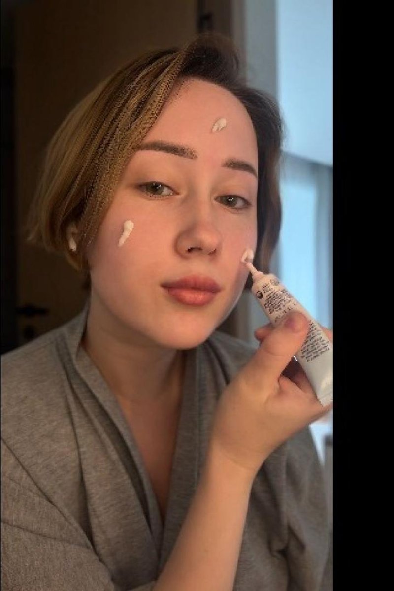 Makeup With Me - Screenshot 1 of 4 - Babes