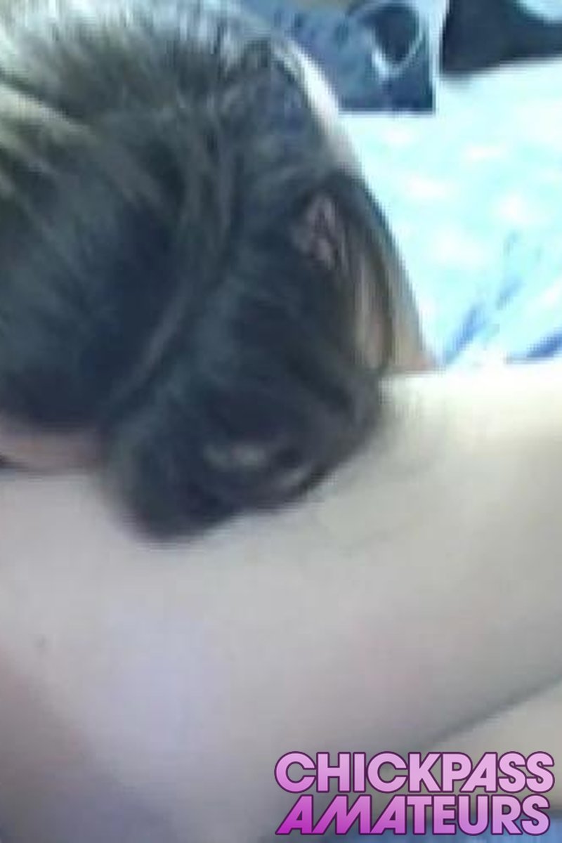 Logan Fucks Crista And Holly - Screenshot 1 of 4 - Amateur
