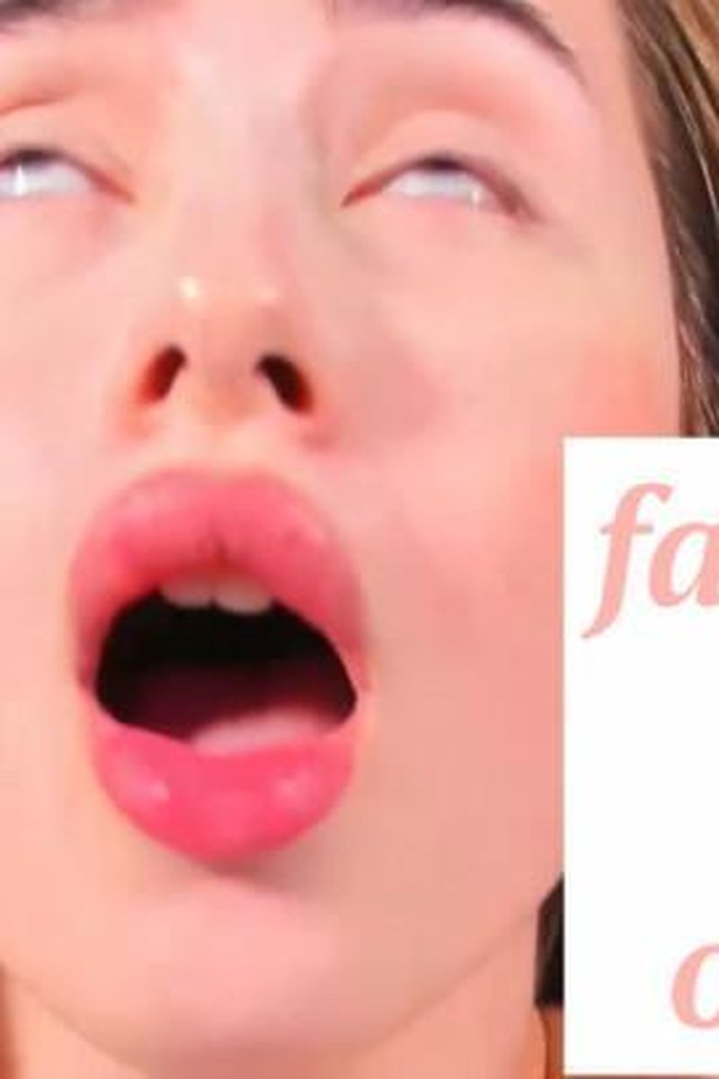 Face Close Up Orgasm - Screenshot 1 of 4 - Face Fetish