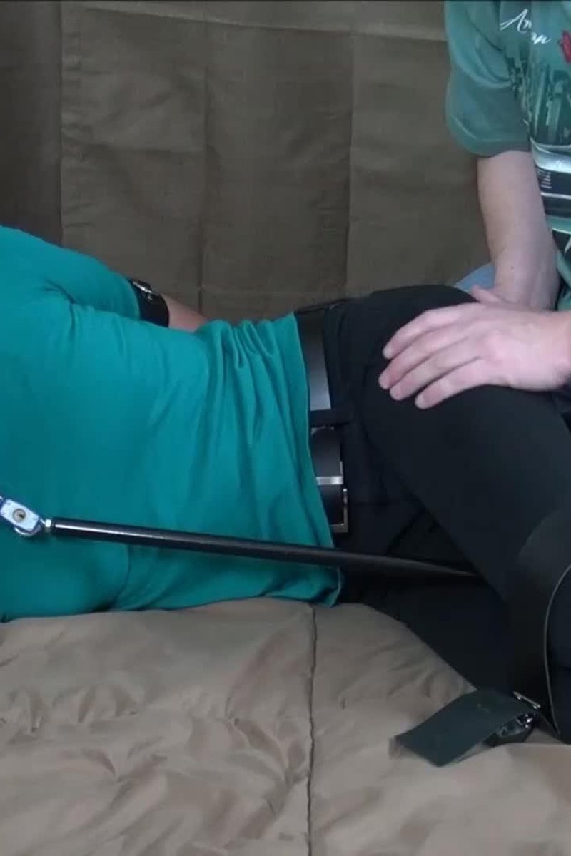 Michelle's Dsl - Screenshot 1 of 4 - Blowjob