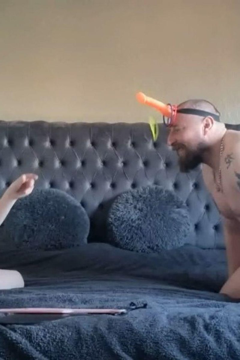 Hoop The Dicks - Screenshot 1 of 4 - Hooping