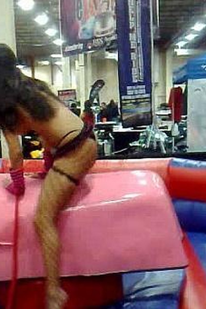 Dick Ride - Screenshot 1 of 4 - Behind The Scenes