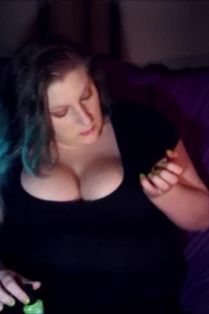 BBW Goddess Nail Painting Ignore - Screenshot 1 of 4 - BBW