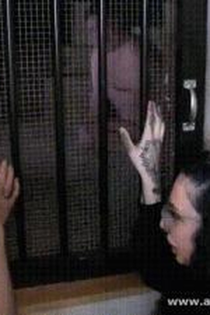 Pony Up - Screenshot 1 of 4 - Bitch