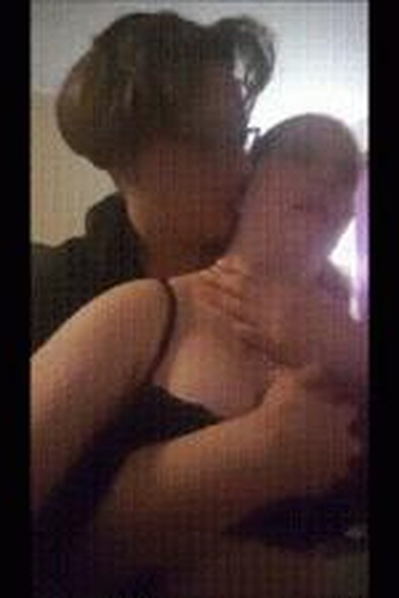 Exploring Second Base - Screenshot 1 of 4 - Amateur