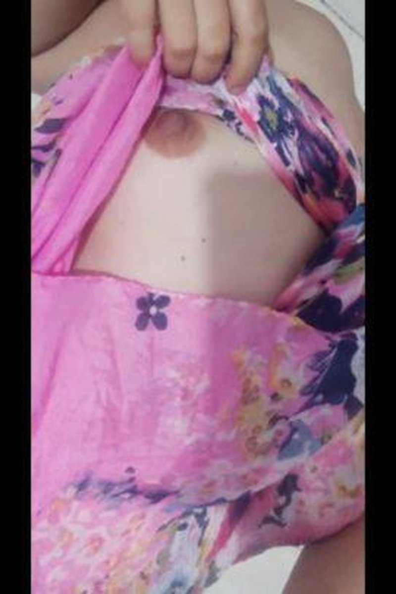 Indulging Myself Alone - Screenshot 1 of 4 - Latin Woman