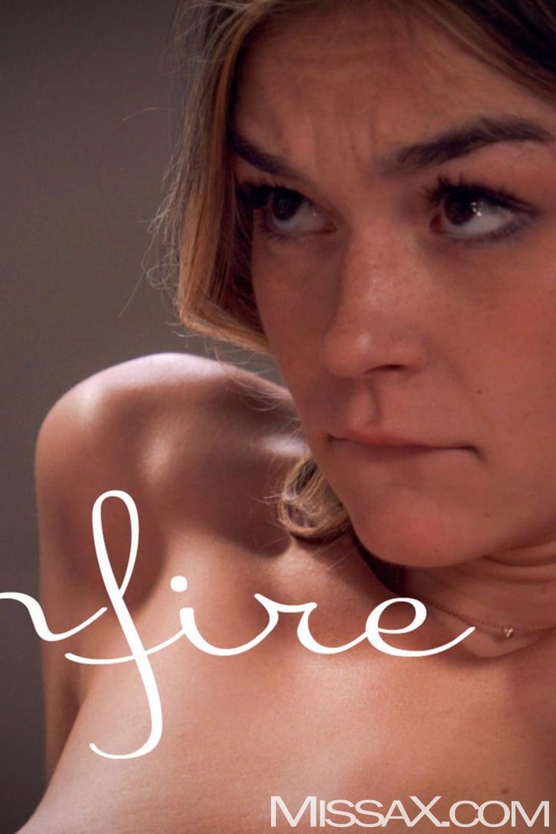 On Fire - Screenshot 1 of 4 - Blonde Hair (Female)