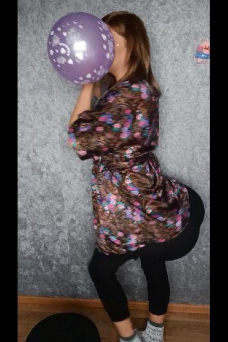 Girl Wirh Balloonass Blowing Ballons - Screenshot 1 of 4 - Balloon Fetish