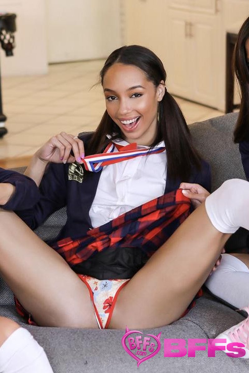 Master Debaters - Screenshot 1 of 4 - Asian