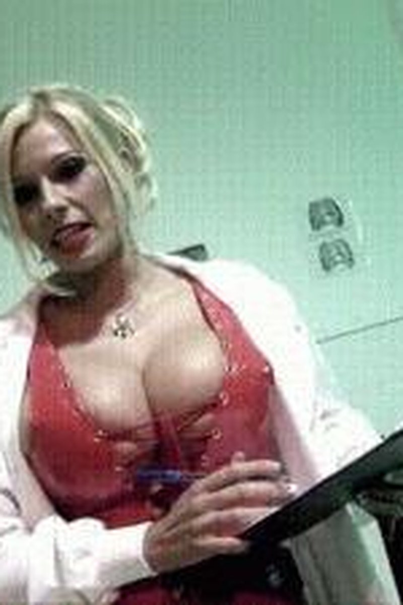 Bunny - Screenshot 1 of 4 - BBW