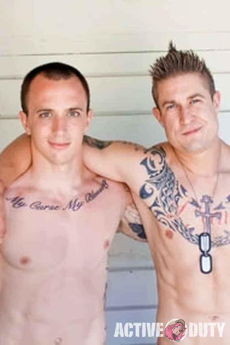 Michael & James - Screenshot 1 of 4 - Anal