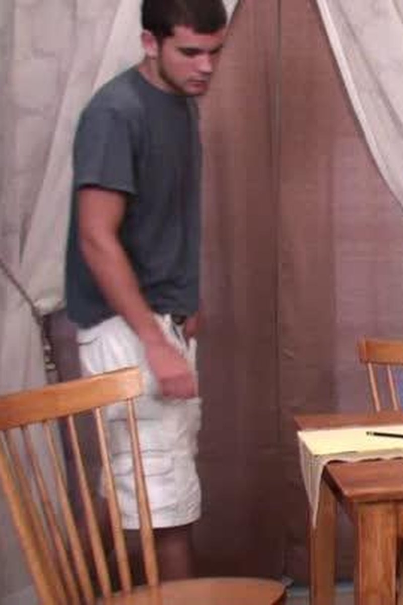 Private Tutor - Screenshot 1 of 4 - Footjob