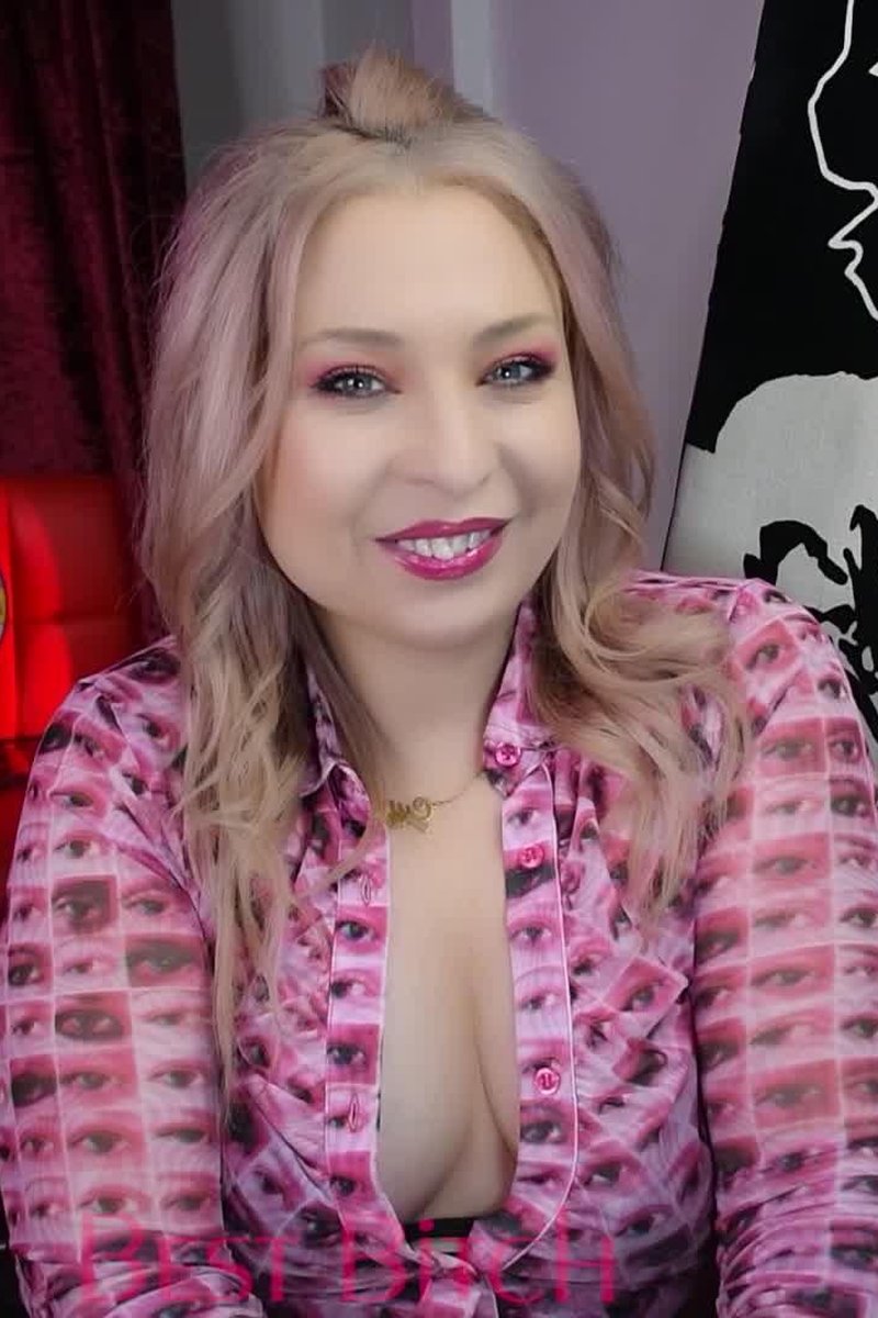 Best Btch - Screenshot 1 of 4 - Bitch