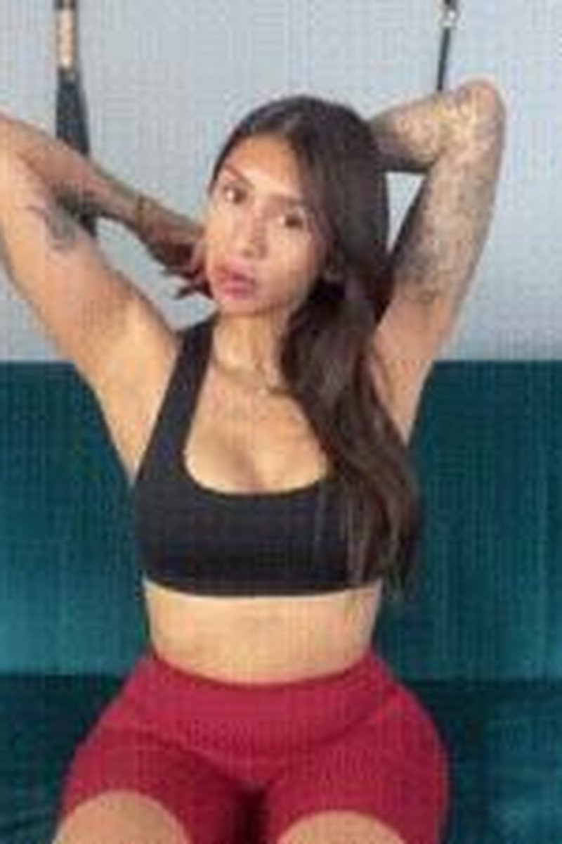 Sweat Devotee - Screenshot 1 of 4 - Armpit Fetish