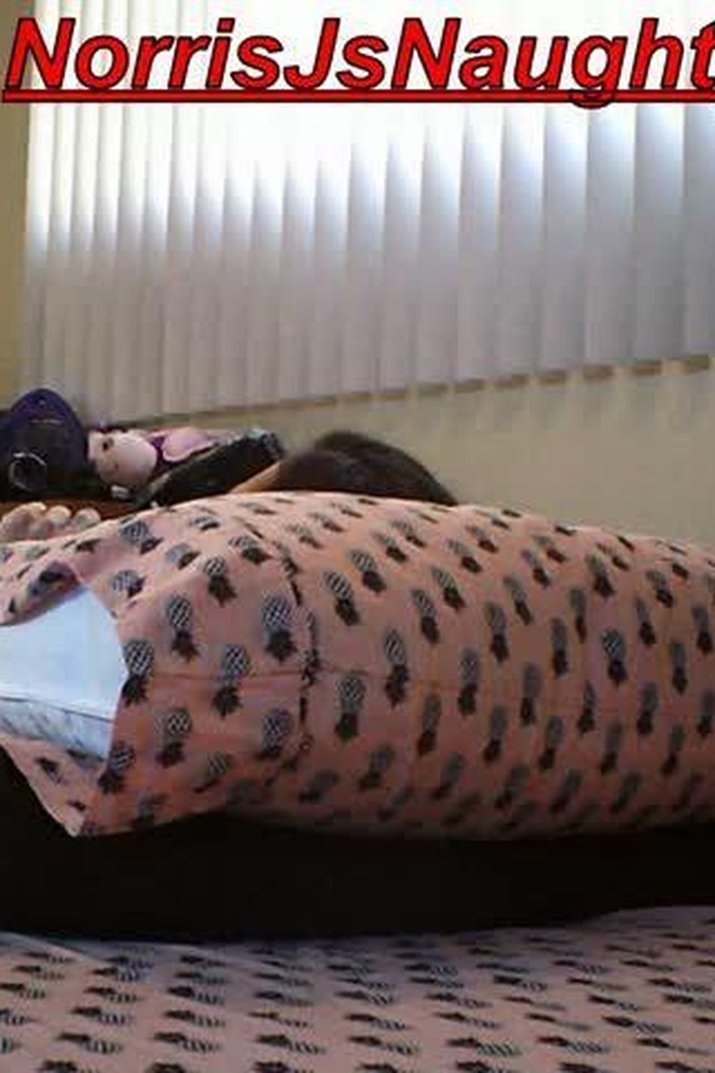 Owilder Has Me Eat Her, Pound Her Out - Screenshot 1 of 4 - Blowjob