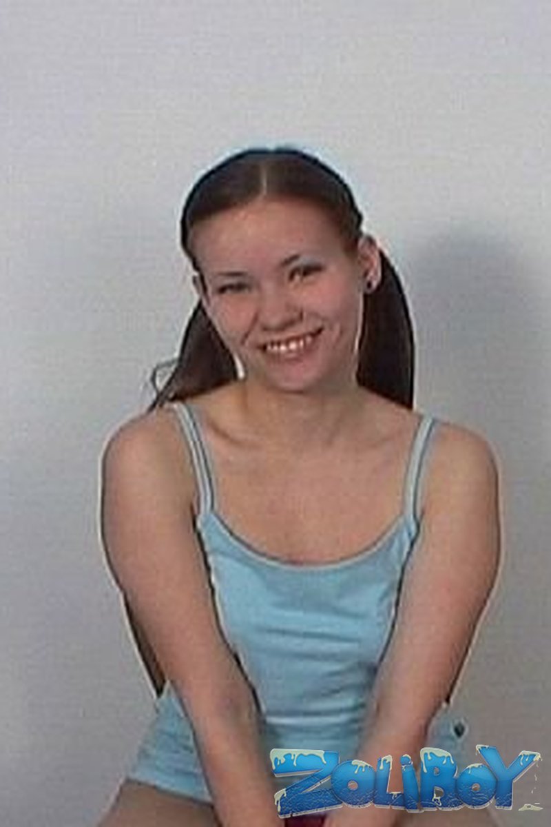 Teen Attack! - Screenshot 1 of 4 - Brown Hair