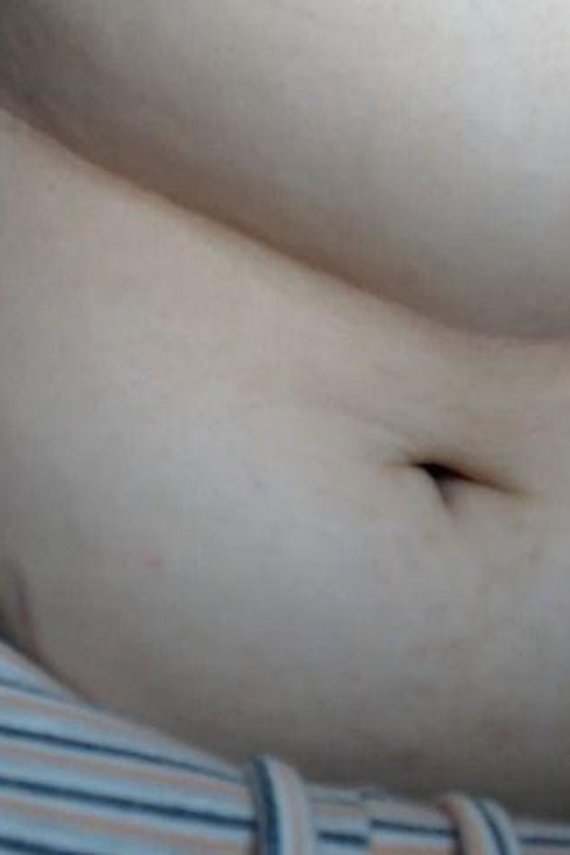 Stomach While Throwing Up - Screenshot 1 of 4 - BBW