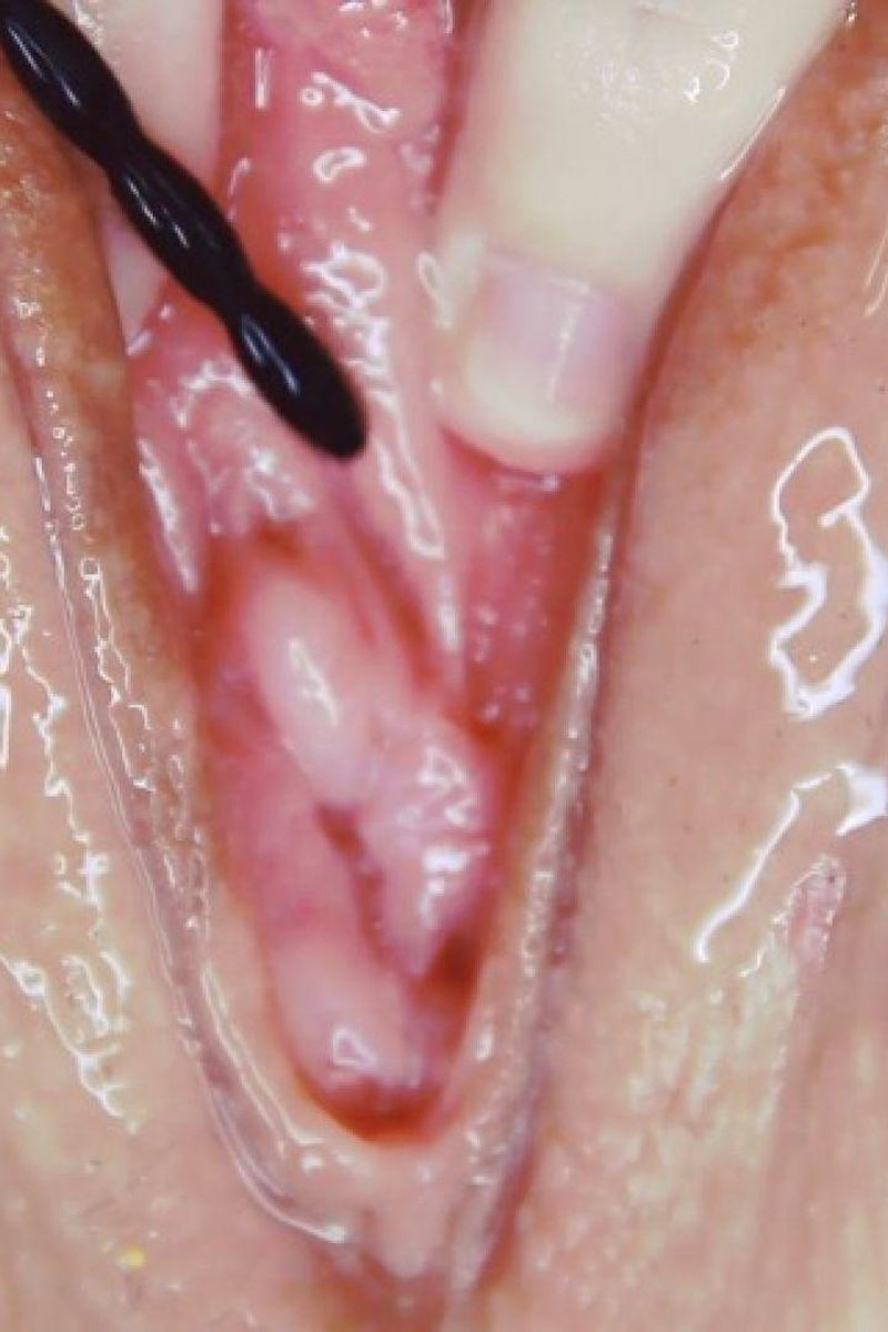 Urethral Play - Screenshot 1 of 4 - Close Up