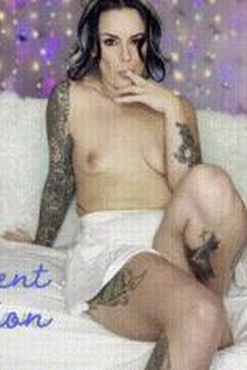 Opulent Obsession - Screenshot 1 of 4 - Babes
