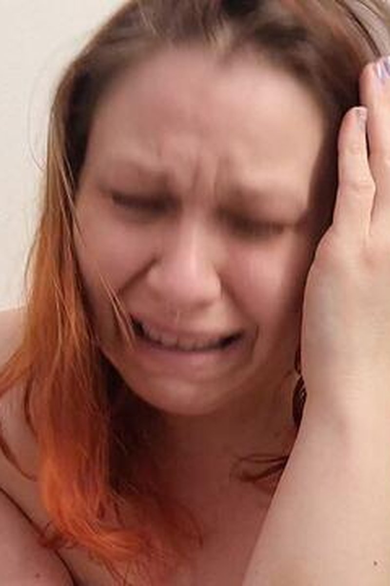 Crying In Bathroom - Screenshot 1 of 4 - BBW
