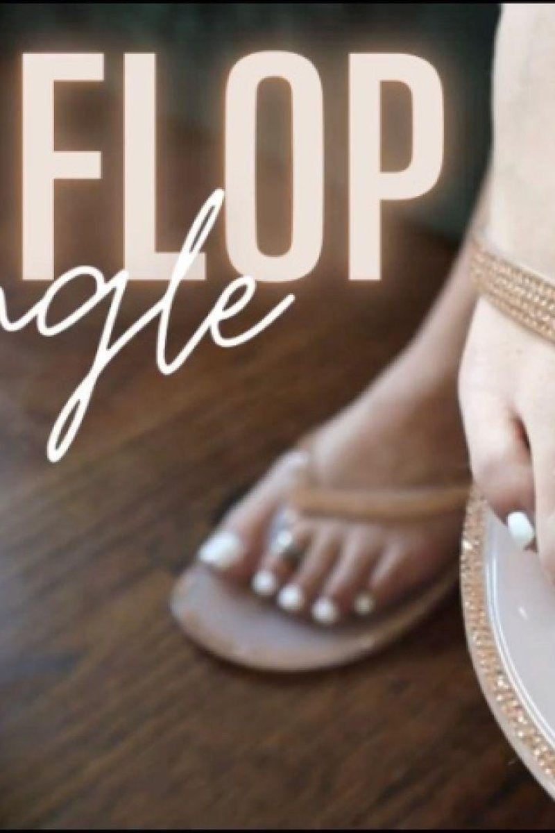 Flip Flop Dangle - Screenshot 1 of 4 - Foot Fetish