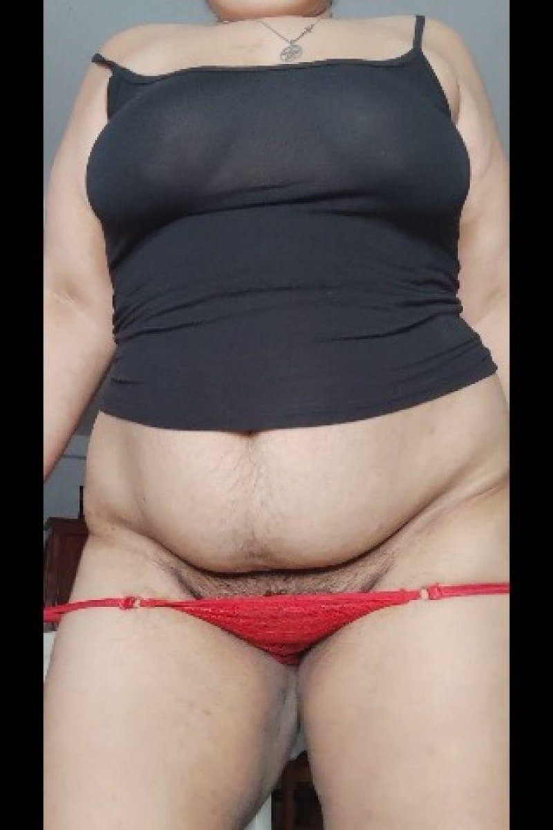 Belly - Screenshot 1 of 4 - Belly Fetish