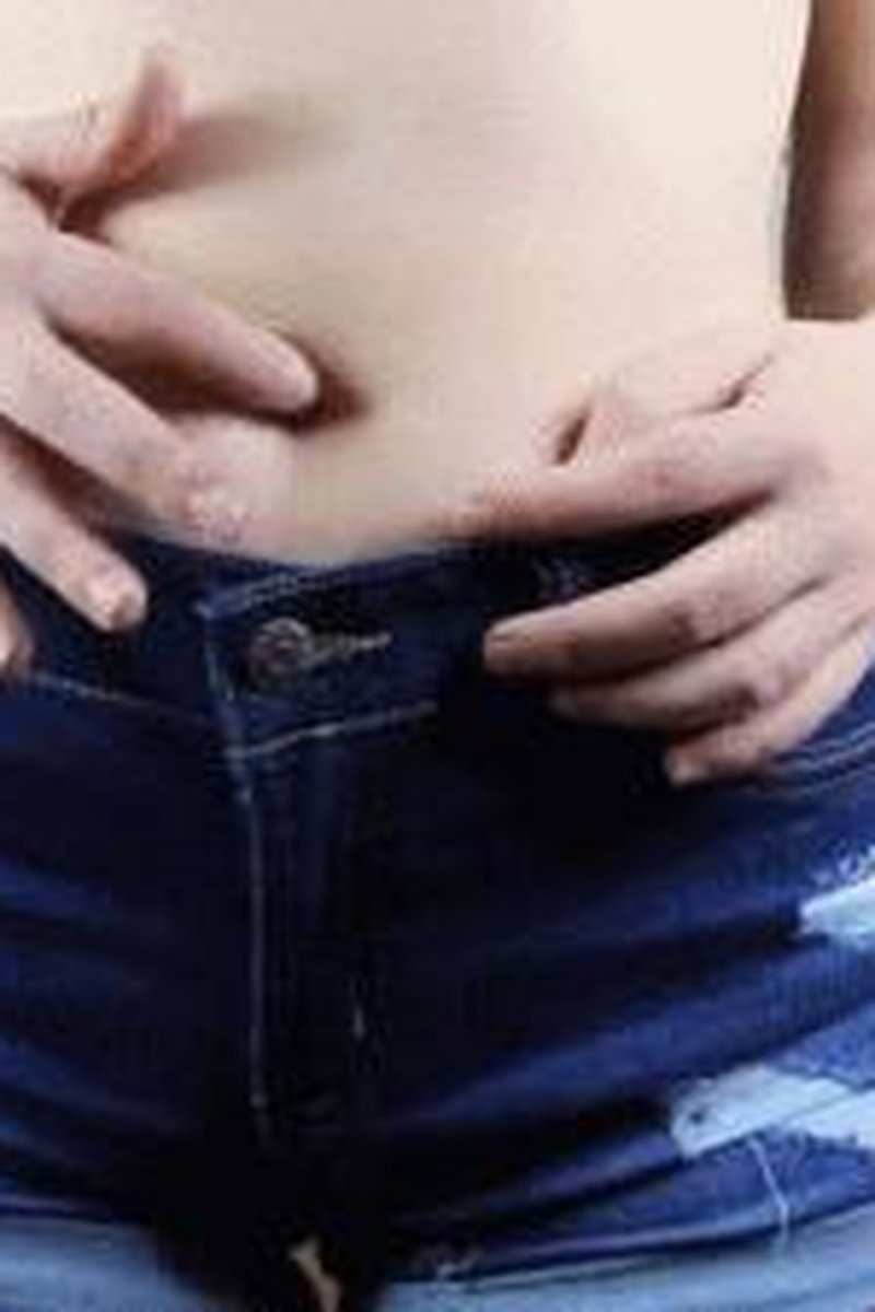 Bellybutton - Screenshot 1 of 4 - Belly Fetish