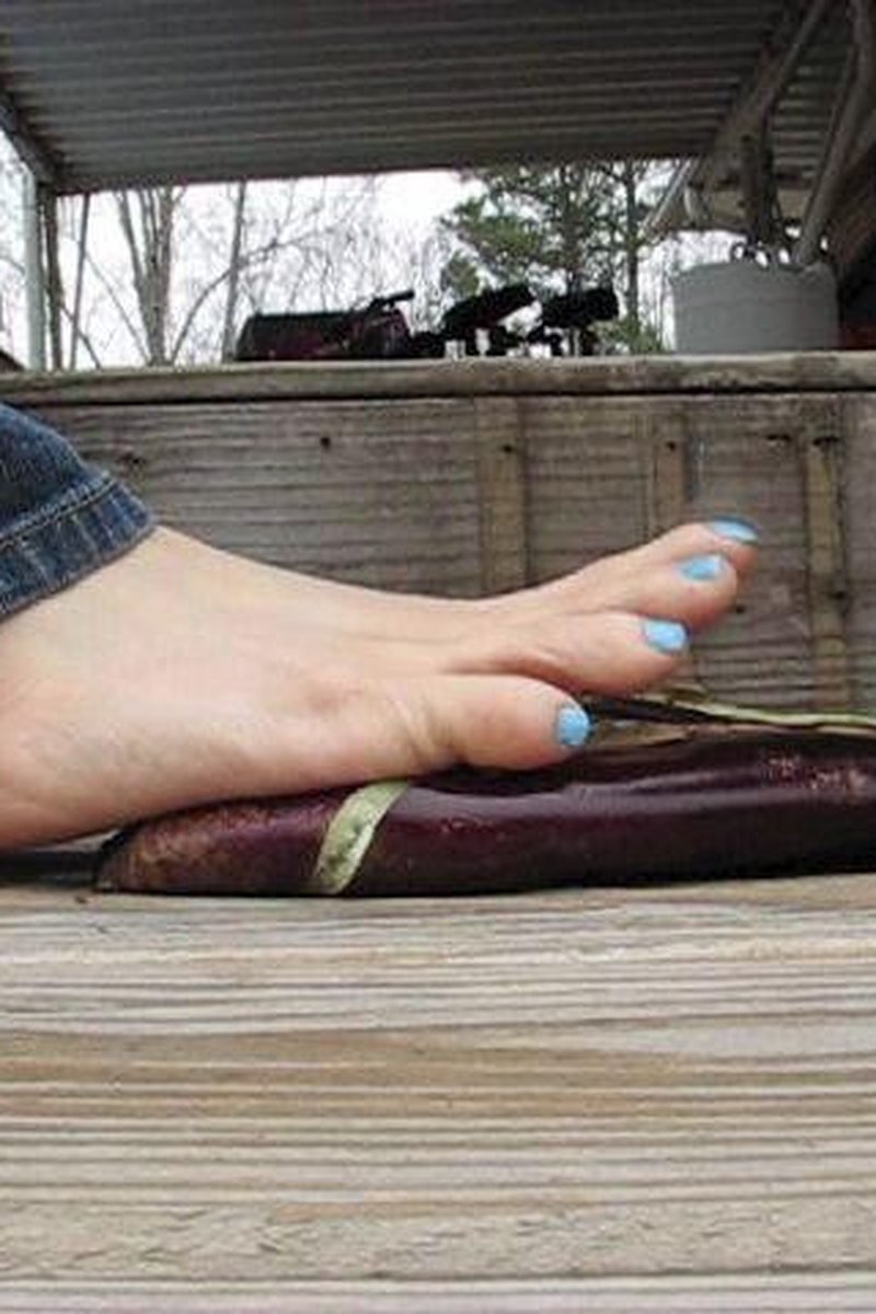 Flattened - Screenshot 1 of 4 - Food