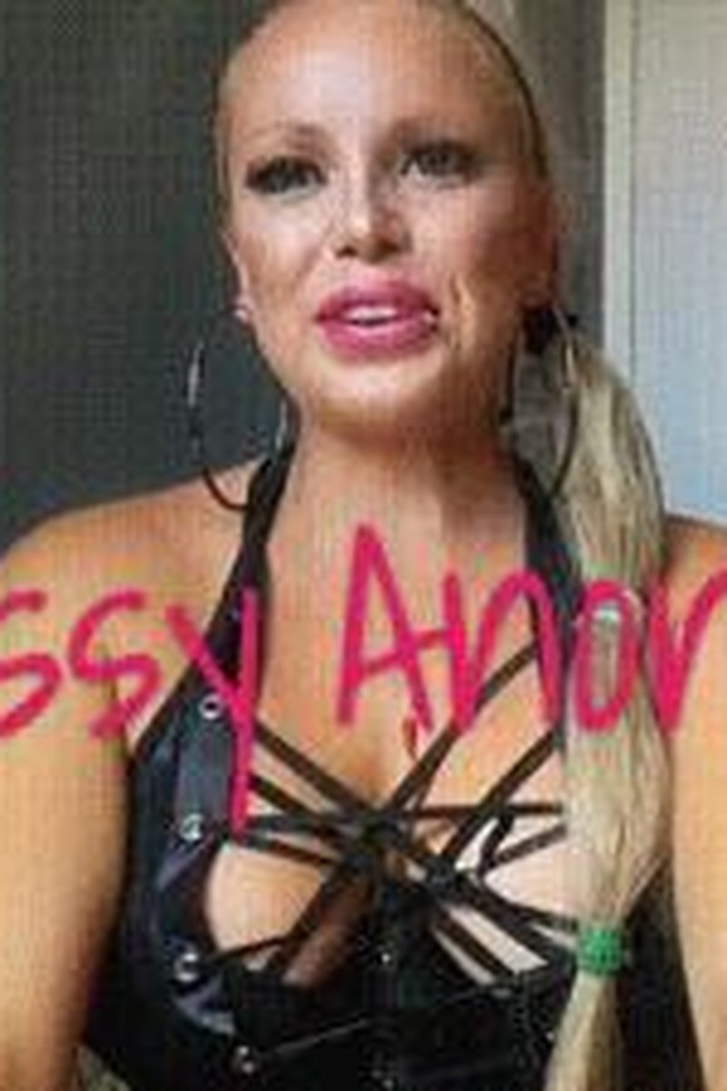 Sissification School - Screenshot 1 of 4 - Cross Dressing