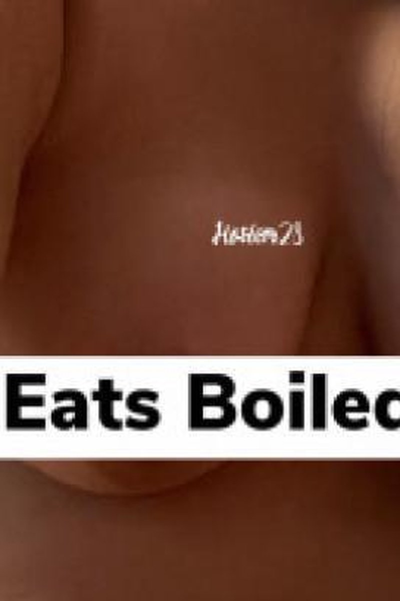 Babe Eats Boiled Eggs - Screenshot 1 of 4 - Amateur