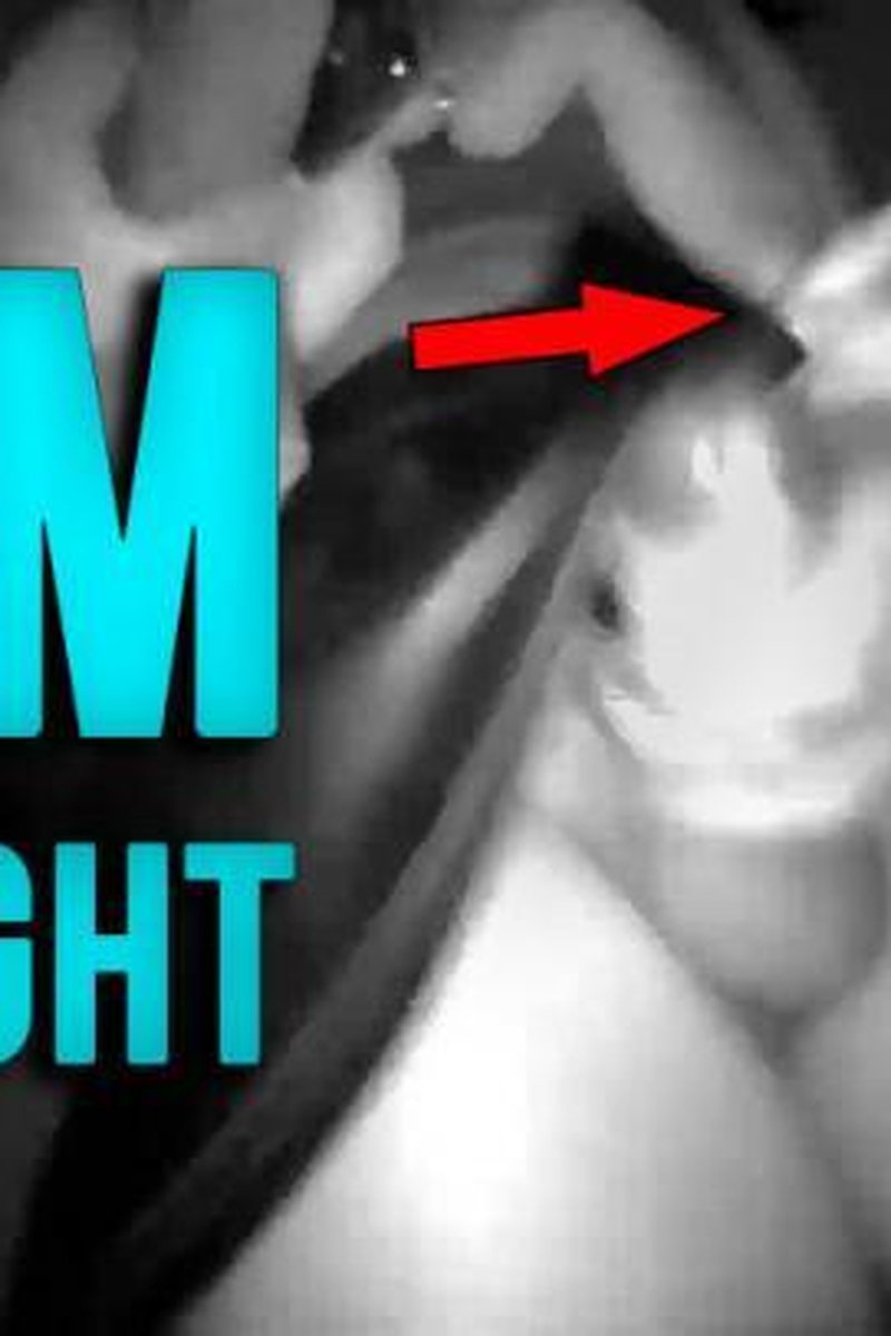 Transgirl No Underwear & Cum In Public Park - Screenshot 1 of 4 - Cross Dressing