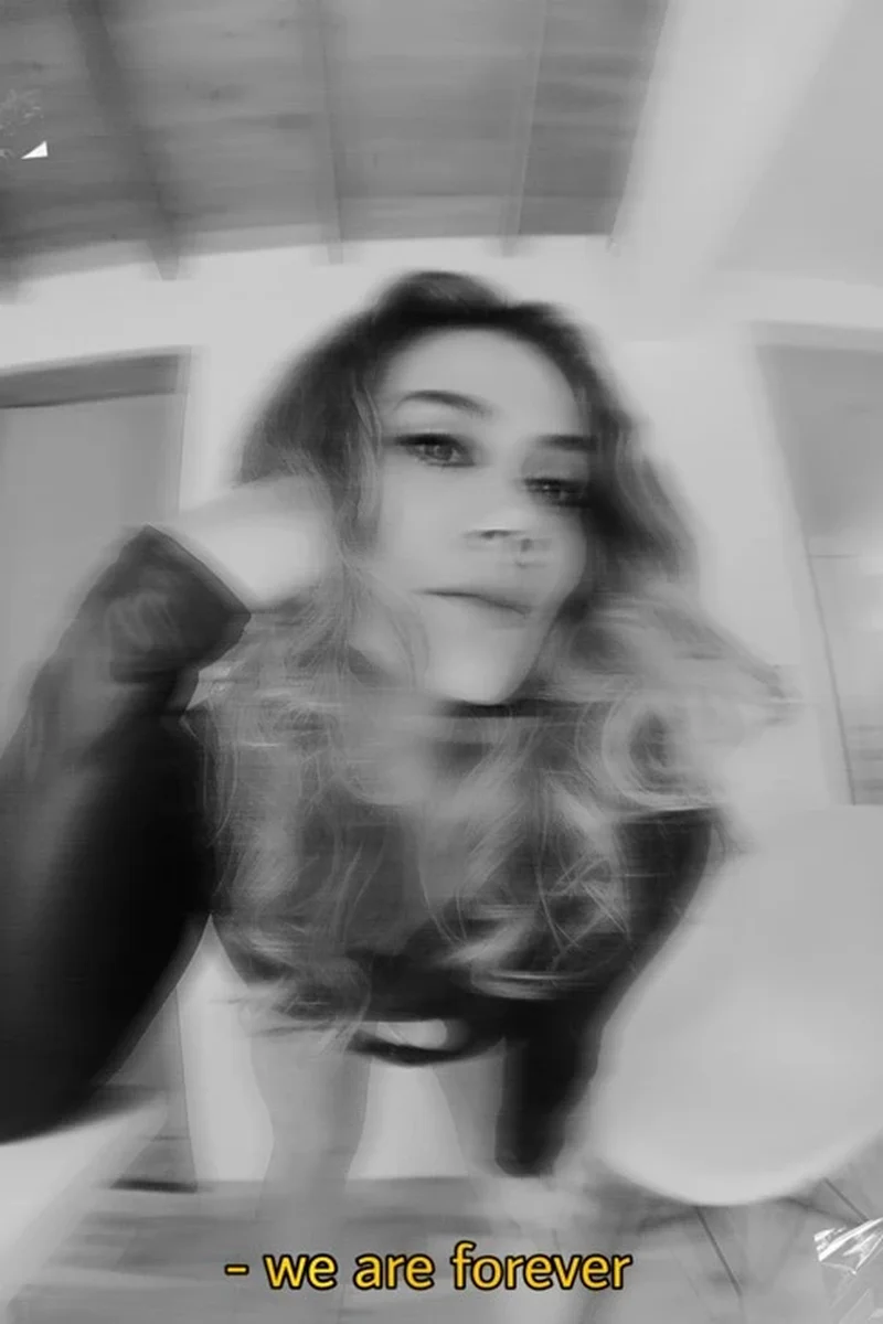 Tension Sexual - Screenshot 1 of 4 - Andrea Garcia