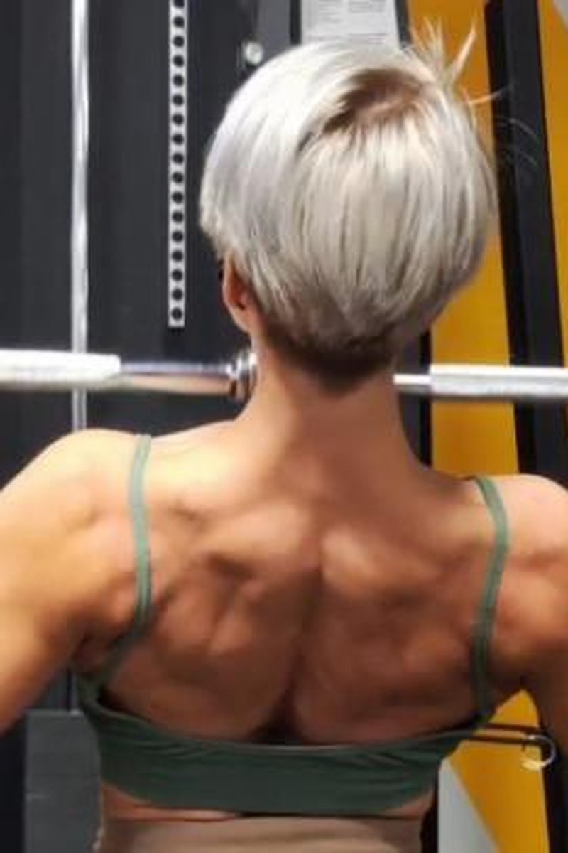 Back Day - Screenshot 1 of 4 - Back Fetish