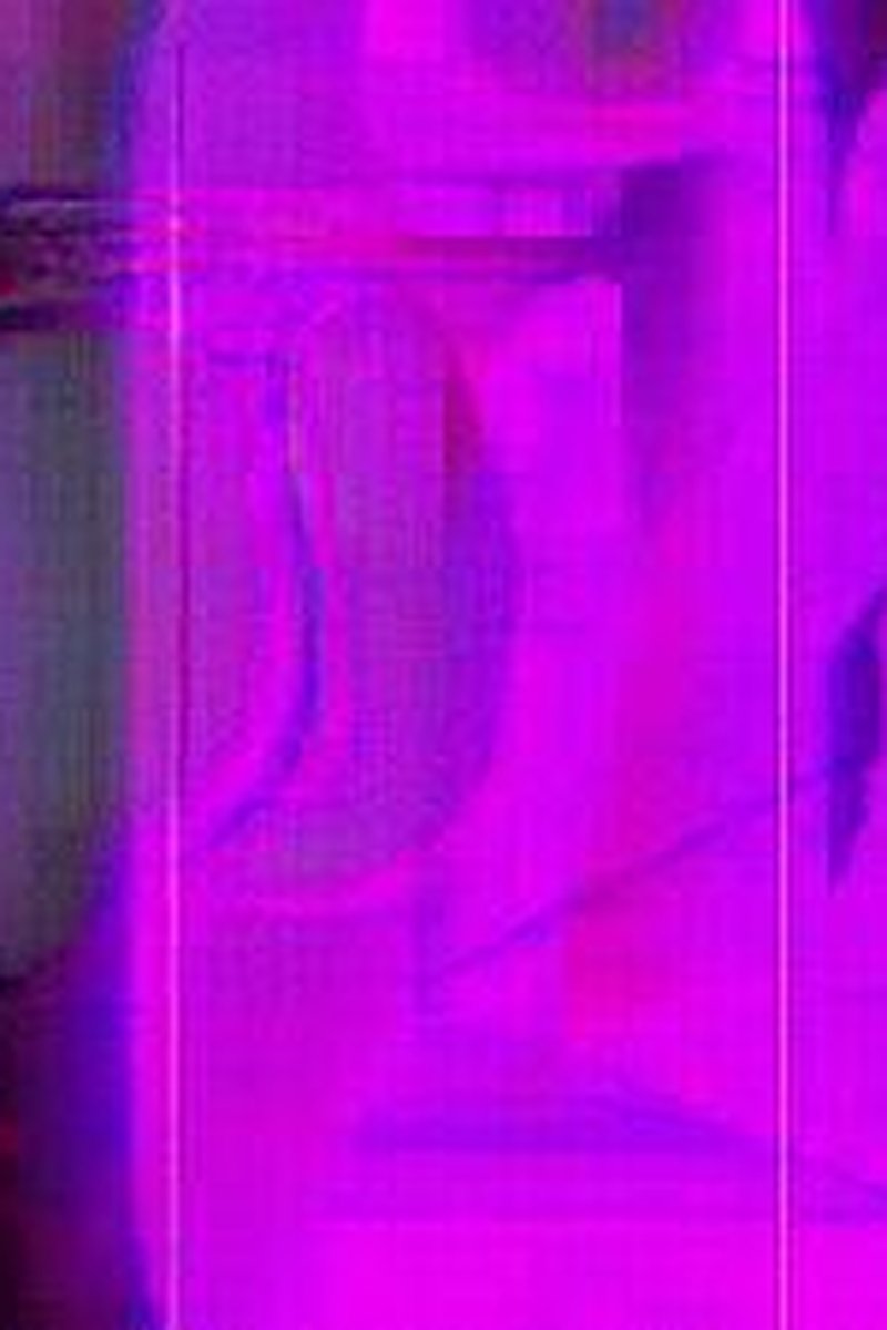 Glowing Cd Mindfuck - Screenshot 1 of 4 - Amateur