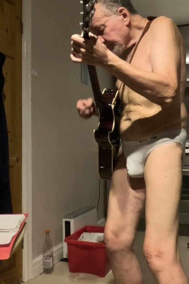 Another Song - Screenshot 1 of 4 - Musica
