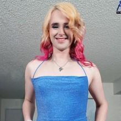 Izzi Sparks — Photos | AshemaleParadise