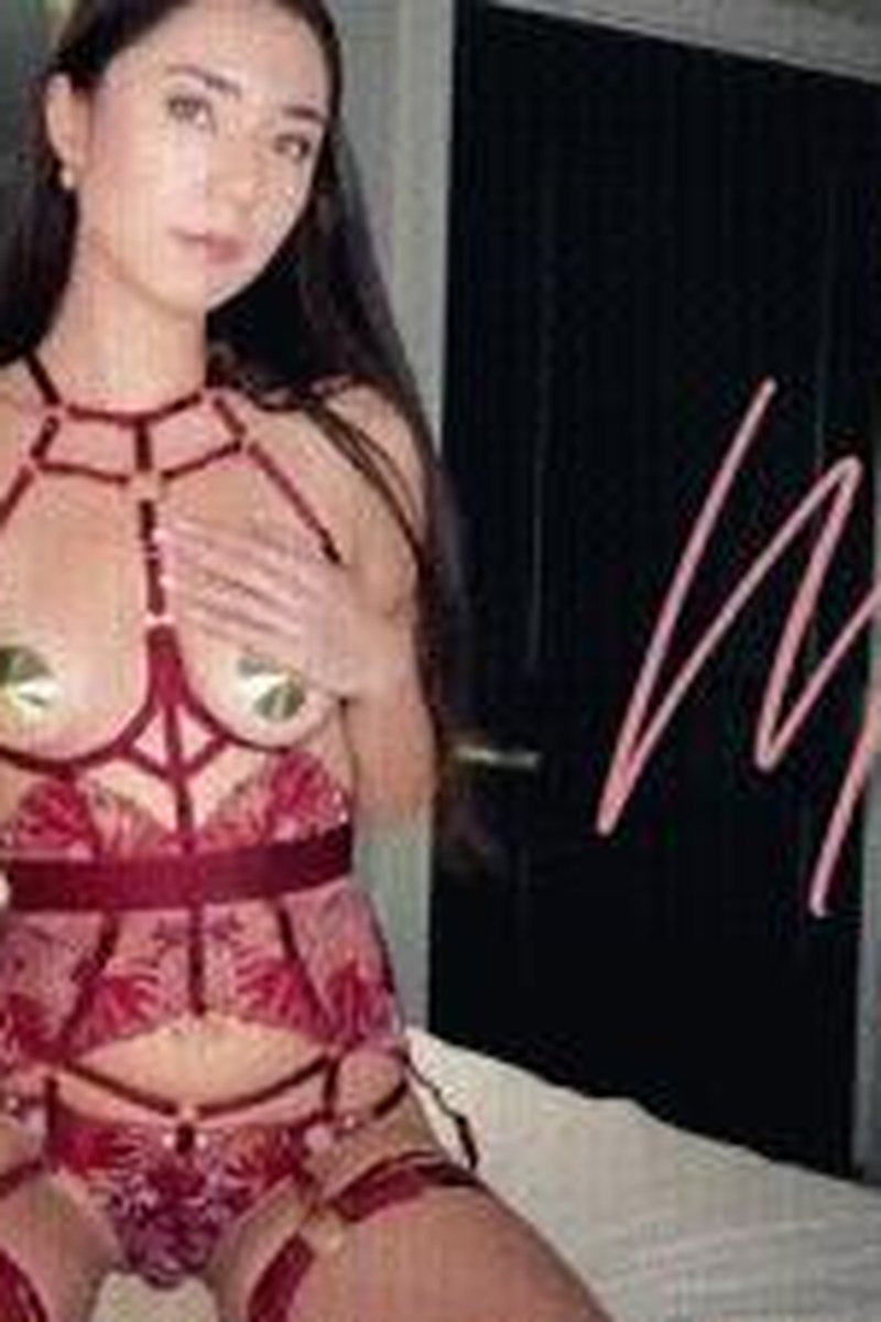 More For Me - Screenshot 1 of 4 - Asian