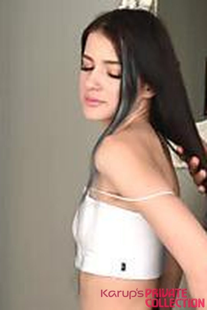 Drilled Deep - Screenshot 1 of 4 - Sophie Weber