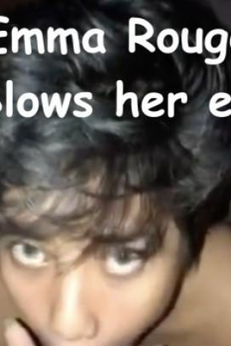 Emma Rouge - Blows Her Ex - Screenshot 1 of 4 - Amateur