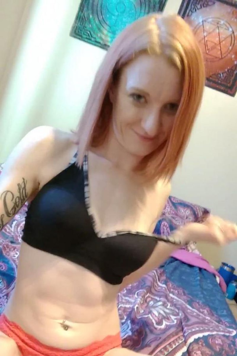 Strip Tease - Screenshot 1 of 4 - Panties