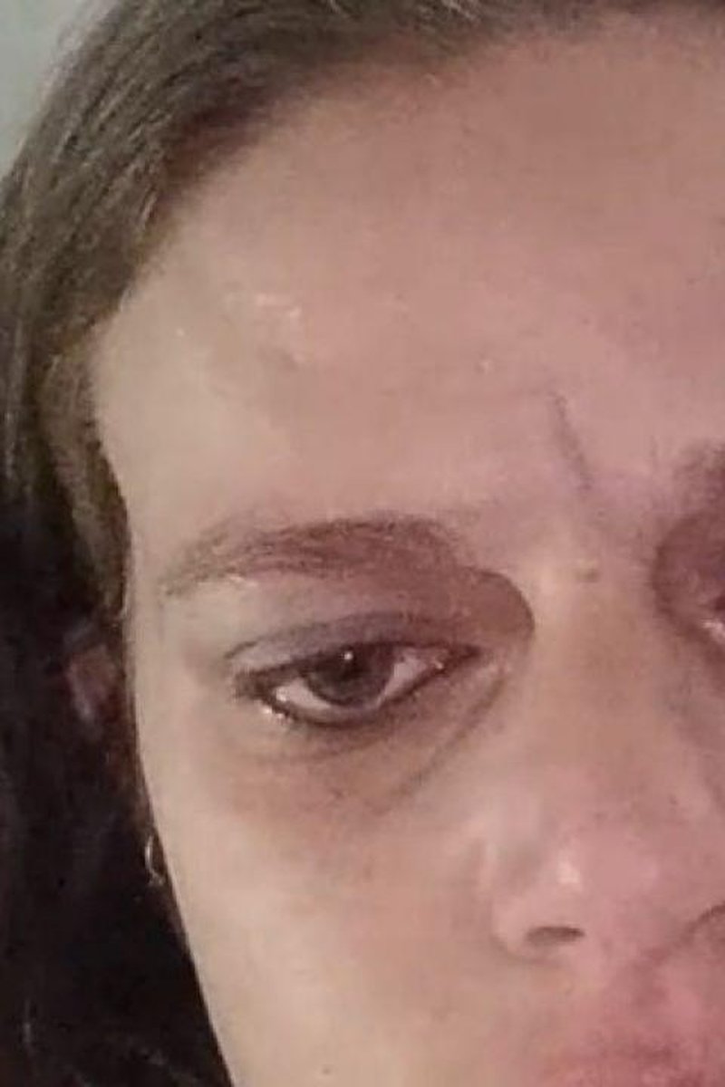 Chilling Alone - Screenshot 1 of 4 - Chilling