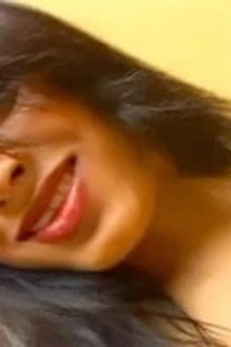 Monik - Screenshot 1 of 4 - Transgender