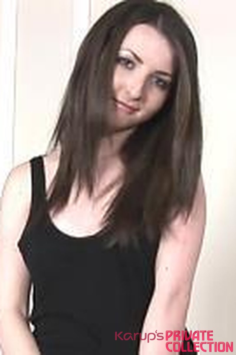 Amy - Screenshot 1 of 4 - Amy White