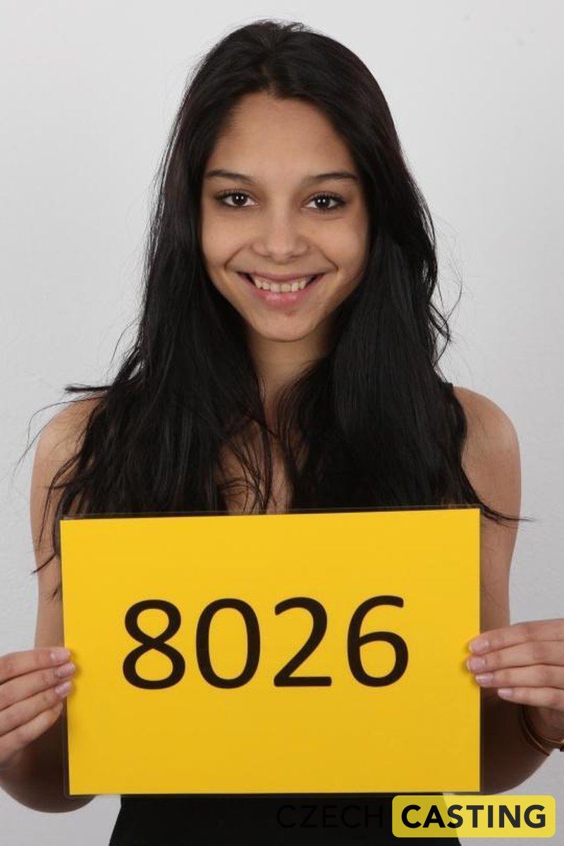 Czech Casting 1651: Silvie (18) - Screenshot 1 of 4 - Babes