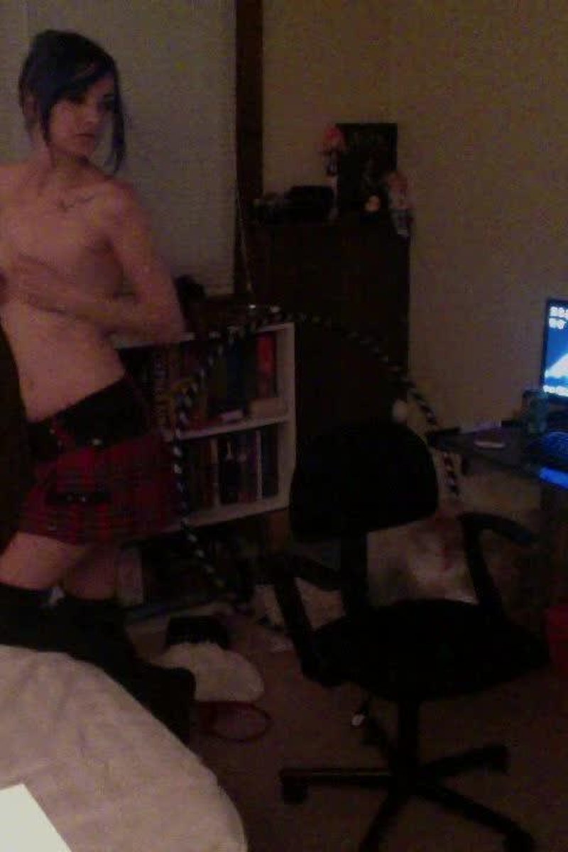 Spy Cam - Screenshot 1 of 4 - Anal