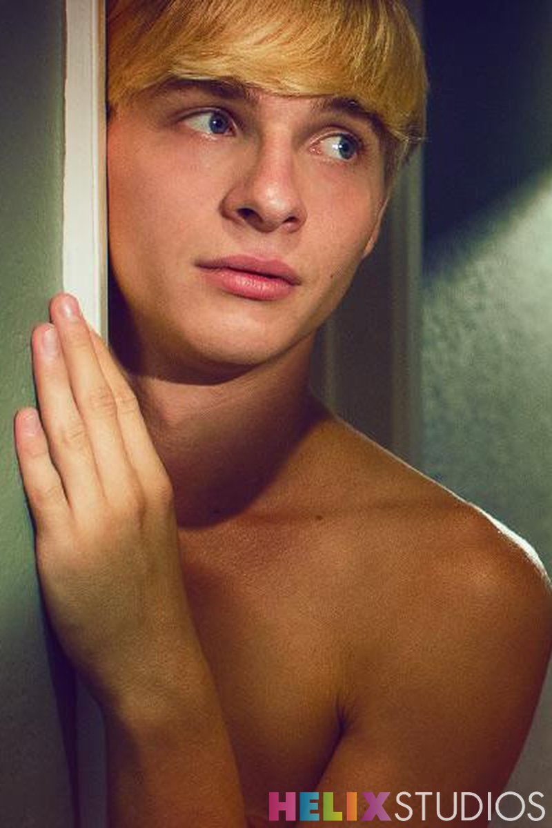 Spooked - Screenshot 1 of 4 - Anal