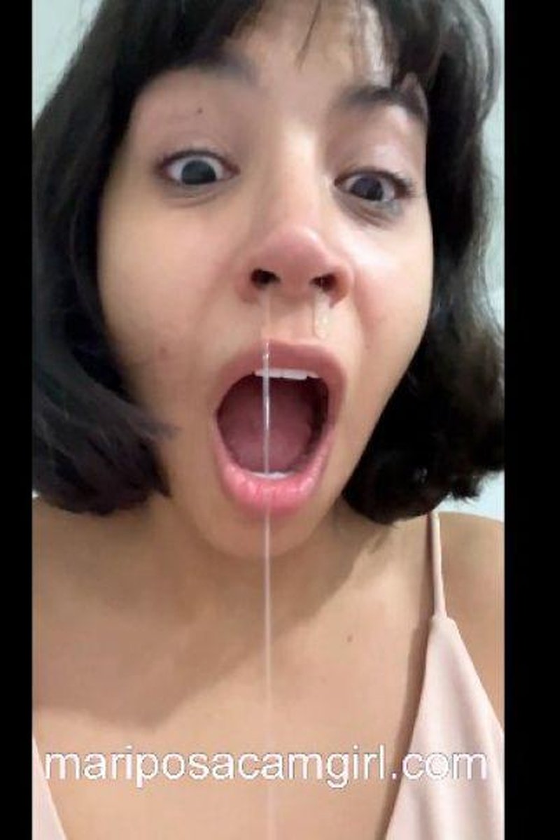 Sneezing Compilation - Screenshot 1 of 4 - Latin Woman
