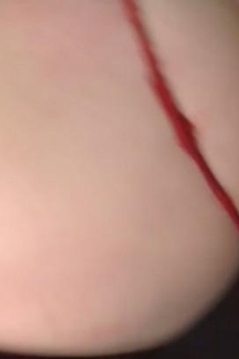 Submissive Slut - Screenshot 1 of 4 - BBC